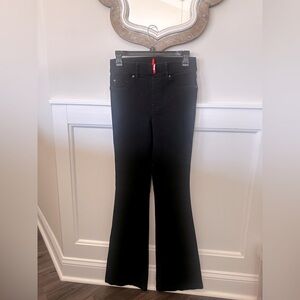 SPANXshape EveryWear Flare Jeans black excellent condition. XSmall